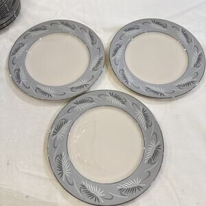 Flintridge China California Continental Gray W/Feathers 10 5/8 Dinner Plates 3ct